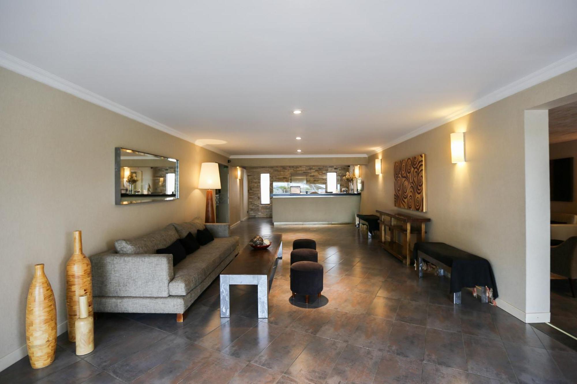Hotel Bahia Redonda El Calafate Eksteriør bilde