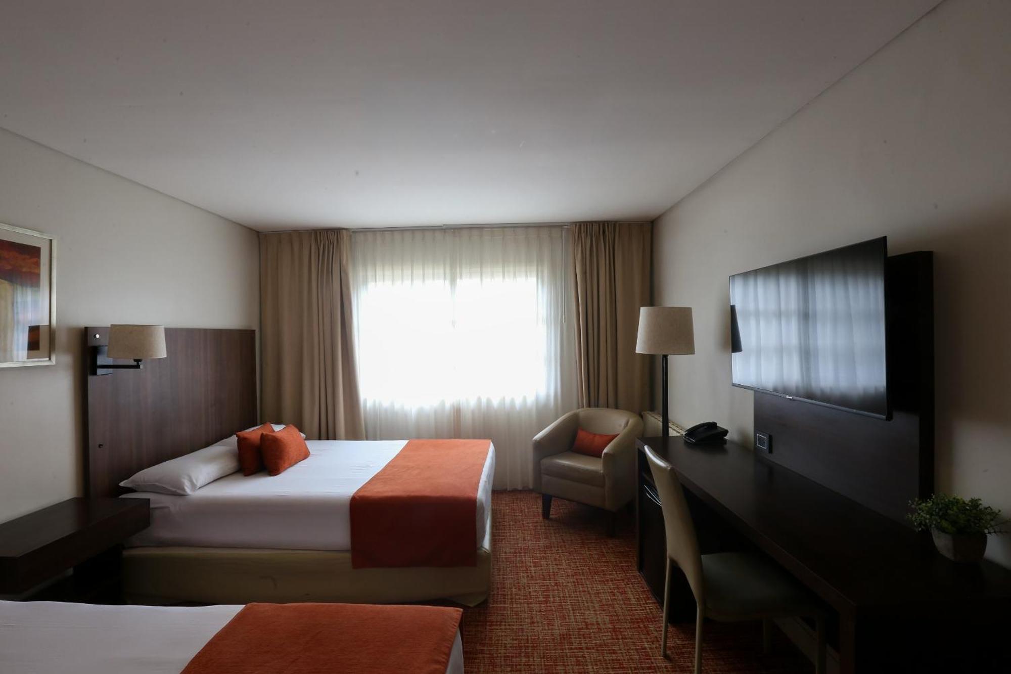Hotel Bahia Redonda El Calafate Eksteriør bilde
